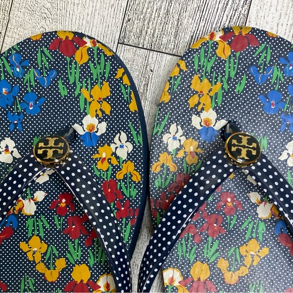 TORY BURCH Dark Blue Floral Flip Flops Size 6/7 - Picture 5 of 10